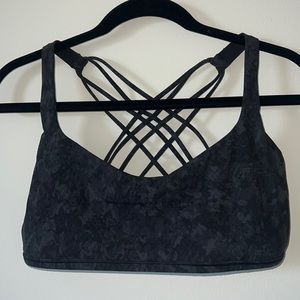 Lululemon sport bra